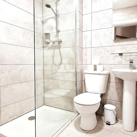 Galway's Sought After Spot Appartement *